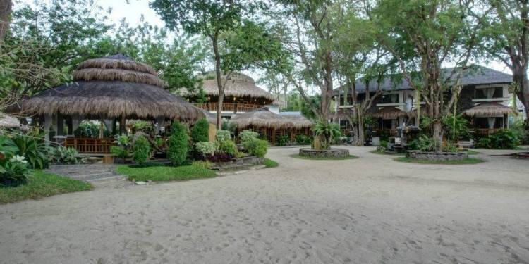 Acuaverde Beach Resort