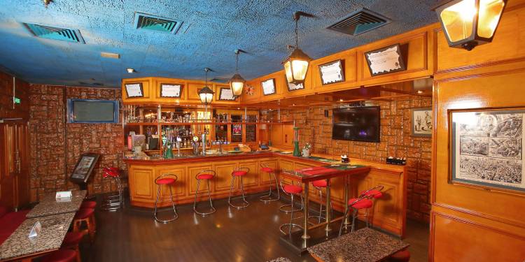 Muscat Holiday Hotel